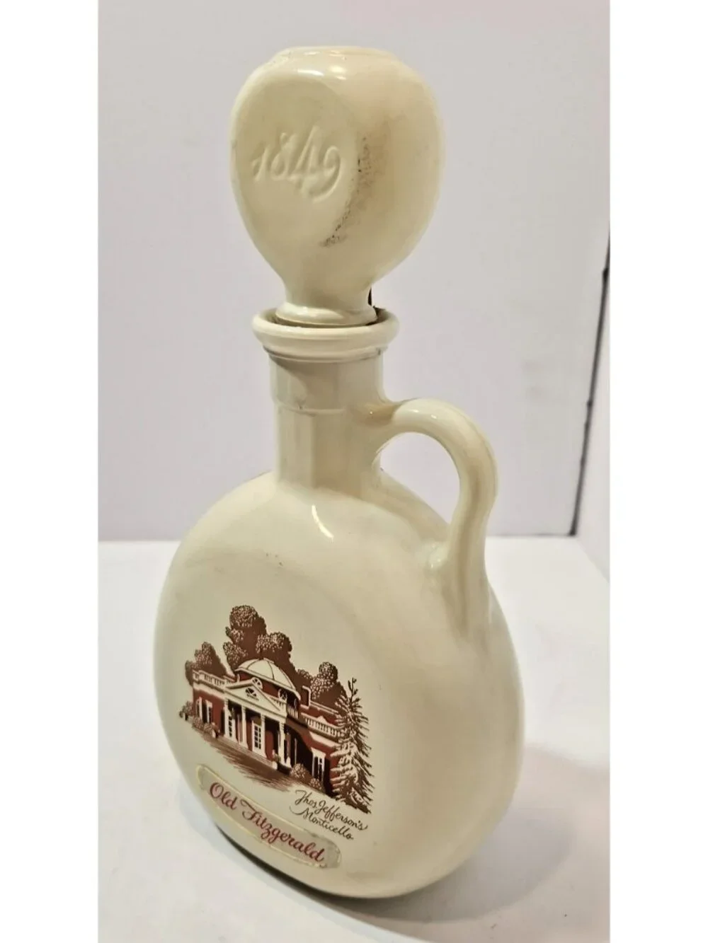 Vintage Old Fitzgerald 1849 Jefferson Monticello Decanter Bourbon Whiskey Bottle